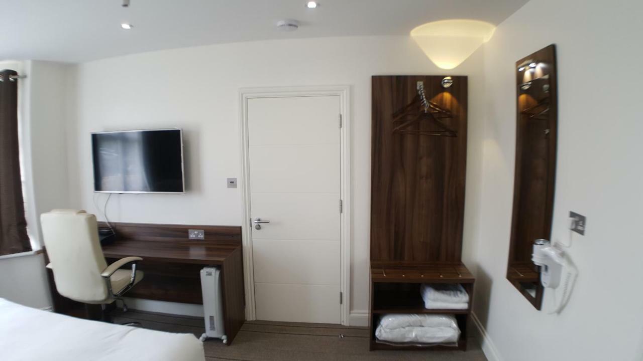 Heathrow-Windsor Guest House Slough Exterior foto