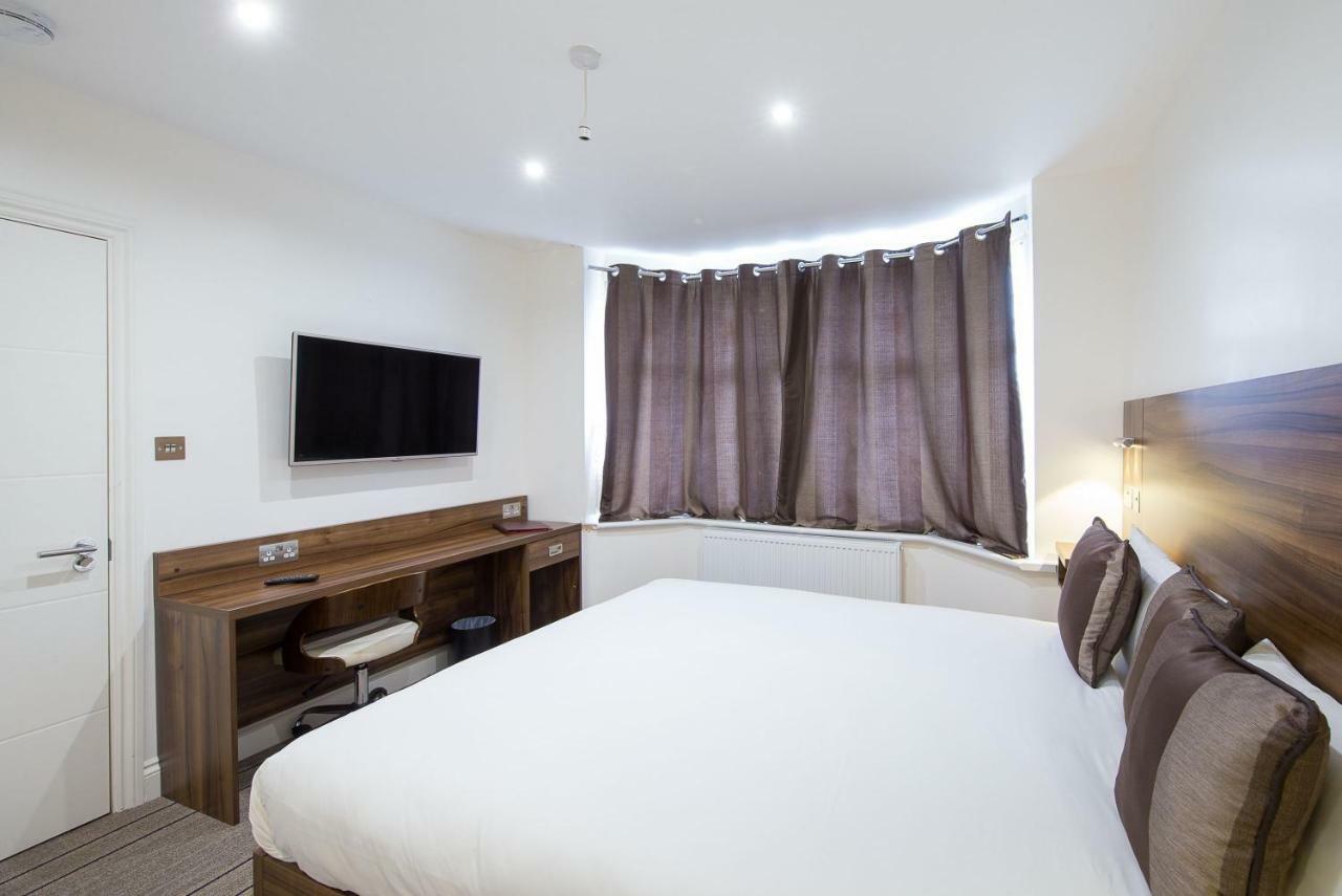 Heathrow-Windsor Guest House Slough Exterior foto