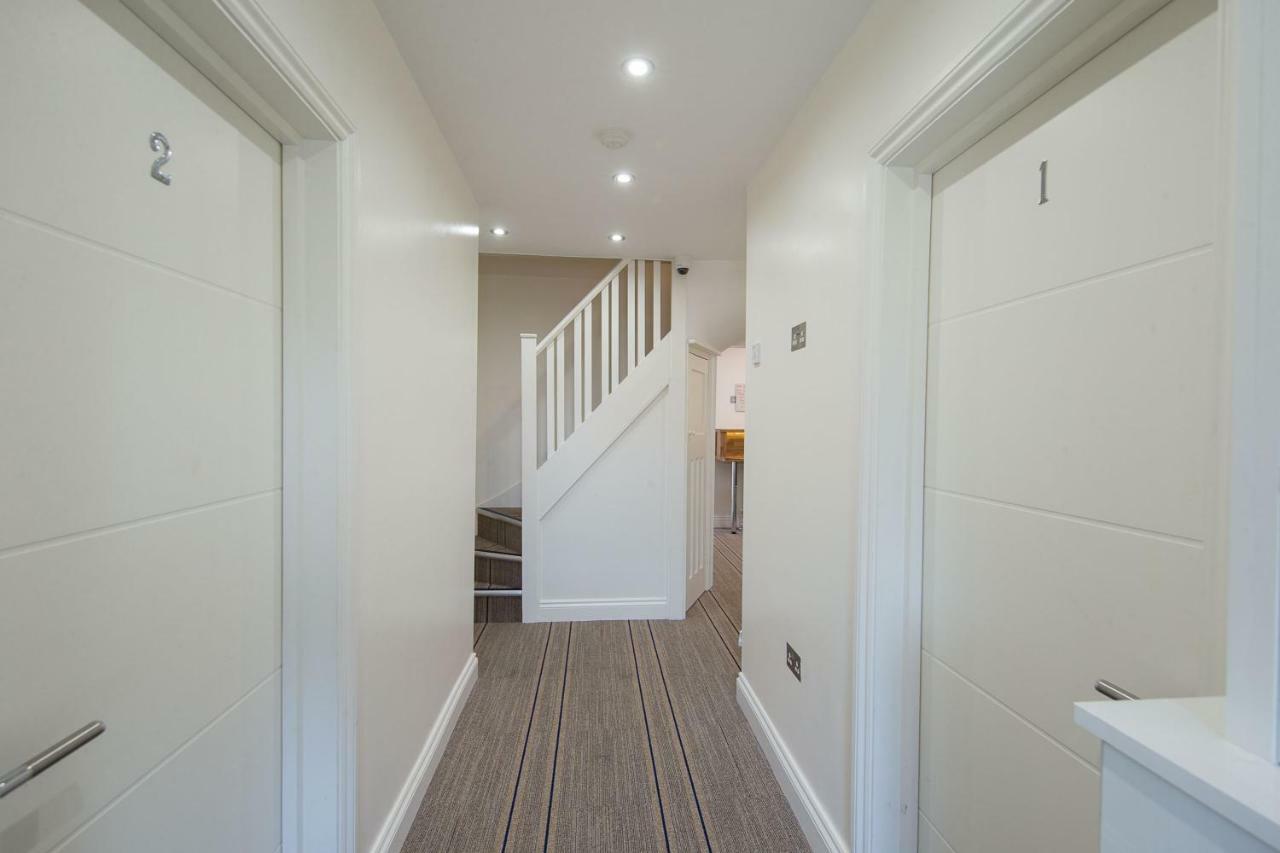 Heathrow-Windsor Guest House Slough Exterior foto