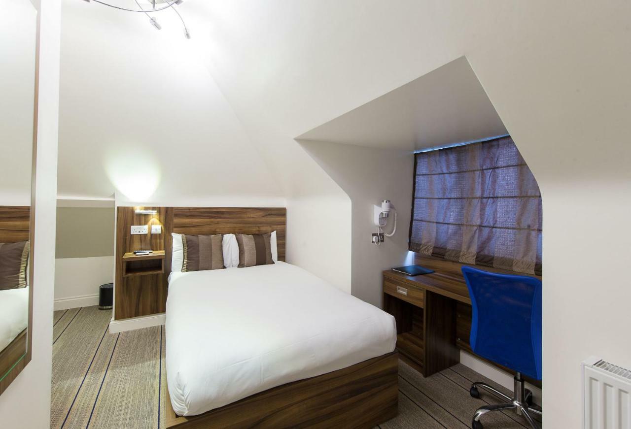 Heathrow-Windsor Guest House Slough Exterior foto